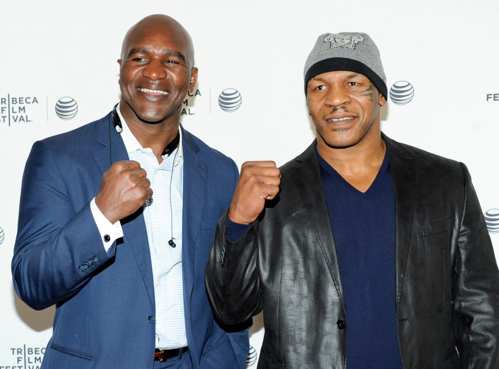 Evander Holyfield & Mike Tyson (Foto Cortesía)