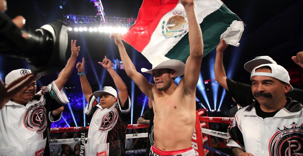 Gilberto Ramírez (Mikey Williams Top Rank)