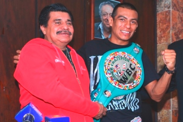 Lorenzo López en la izquierda (Foto Cortesía)