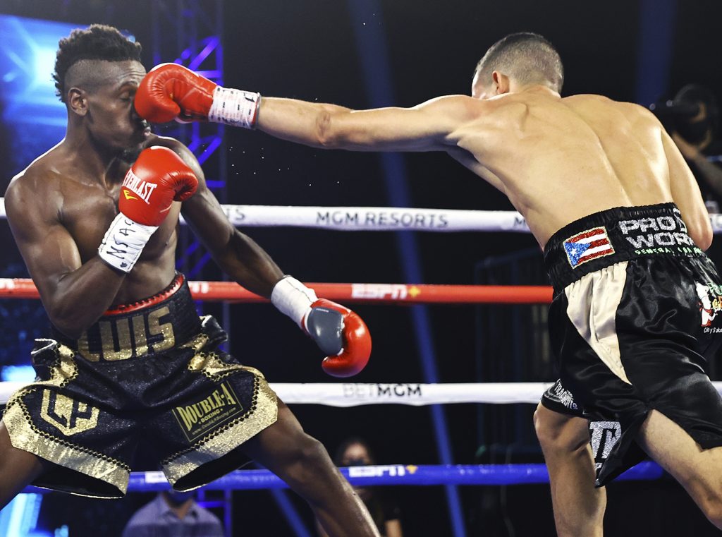 Luis Porozo & Orlando González (Mikey Williams Top Rank)