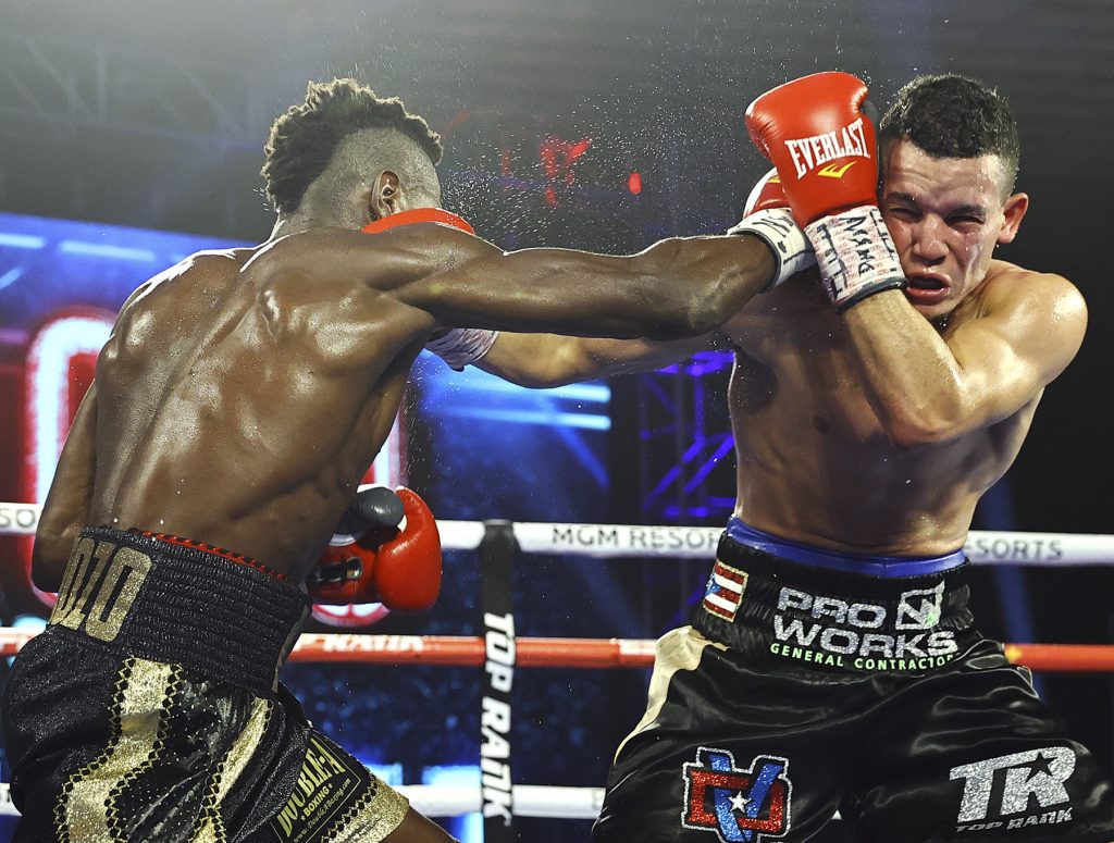 Luis Porozo & Orlando González (Mikey Williams Top Rank)