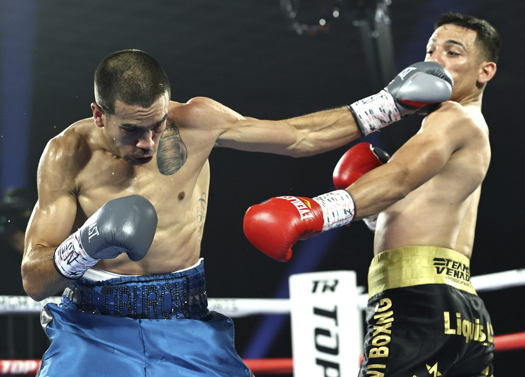 Andy Vences & Luis López (Mikey Williams Top Rank)