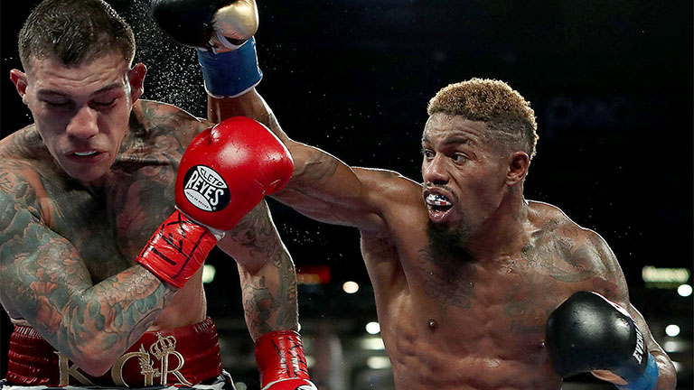 Gabriel Rosado & Willie Monroe Jr (Hogan Photos)