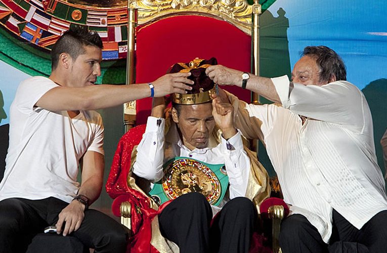 RECORDANDO LA CORONACIÓN DEL REY DEL BOXEO