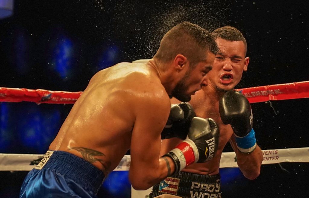 Orlando 'Zurdo de Oro' González (Top Rank)