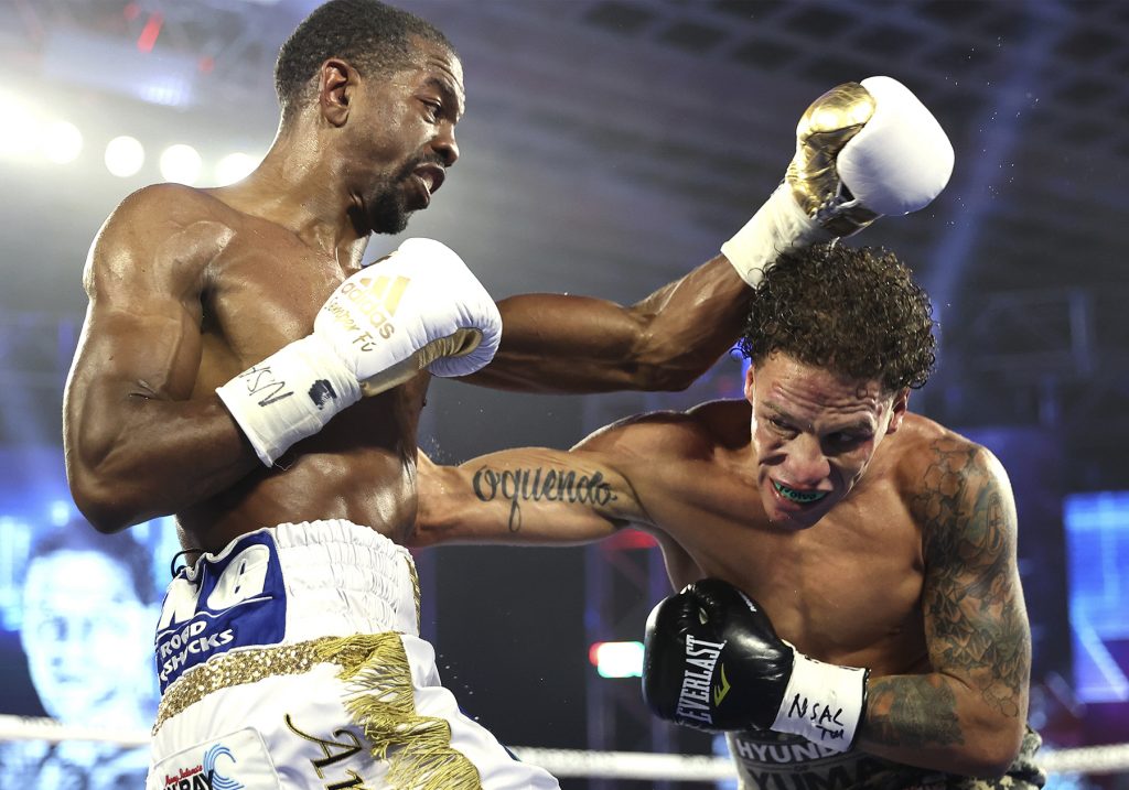 Jamel Herring & Jonathan Oquendo (Mikey Williams Top Rank)