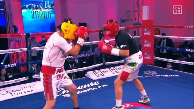 Jorge Arce & Julio César Chávez (Foto Cortesía)