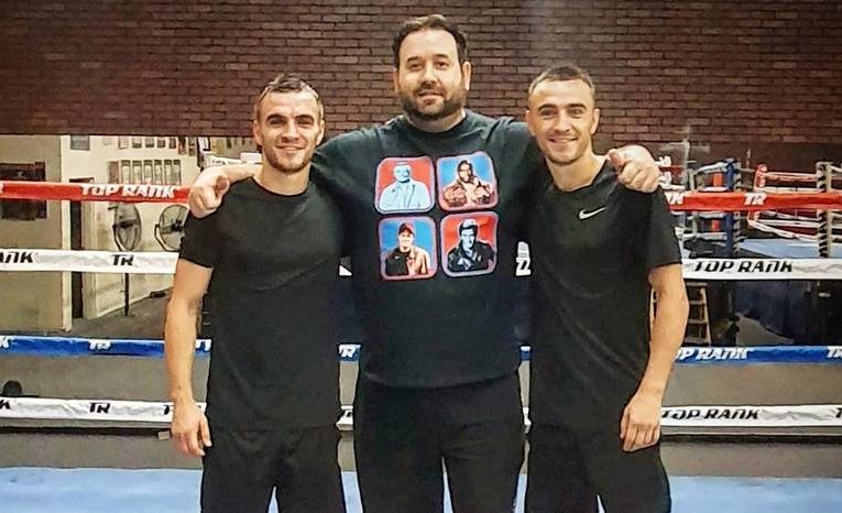 TONY TOLJ COMPROMETIDO A TRABAJAR EL DOBLE POR SUS BOXEADORES EN TIEMPOS DE COVID