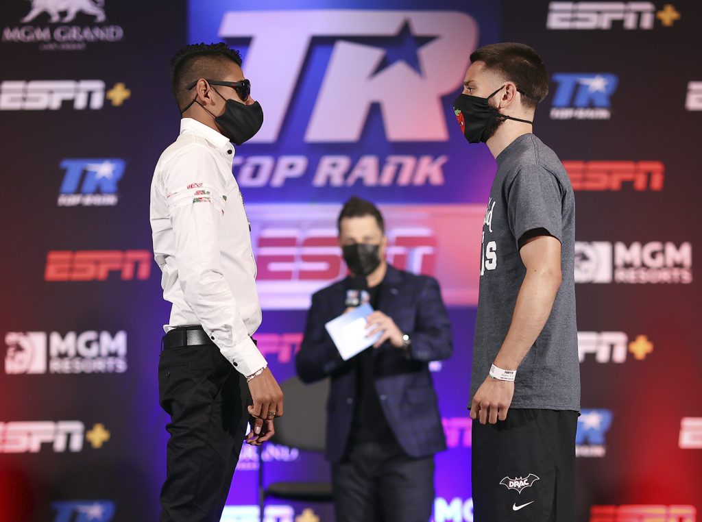 Emanuel Navarrete & Rubén Villa (Mikey Williams Top Rank)