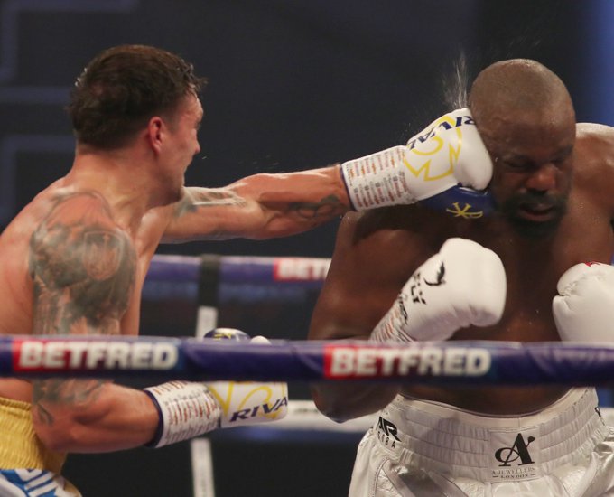 Oleksandr Usyk & Dereck Chisora (Matchroom Boxing)
