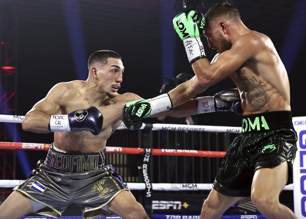 Teófimo López & Vasyl Lomachenko 2 (Mikey Williams Top Rank)
