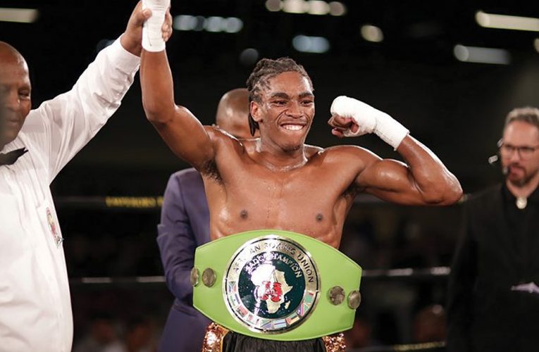 THULANI MBENGE SE CORONÓ CAMPEÓN ABU