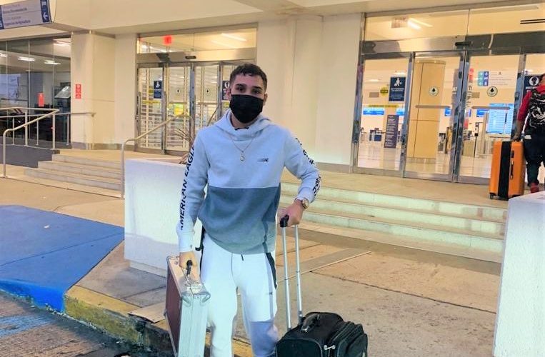 El campeón mundial Wilfredo ‘Bimbito’ Méndez sale rumbo a Las Vegas